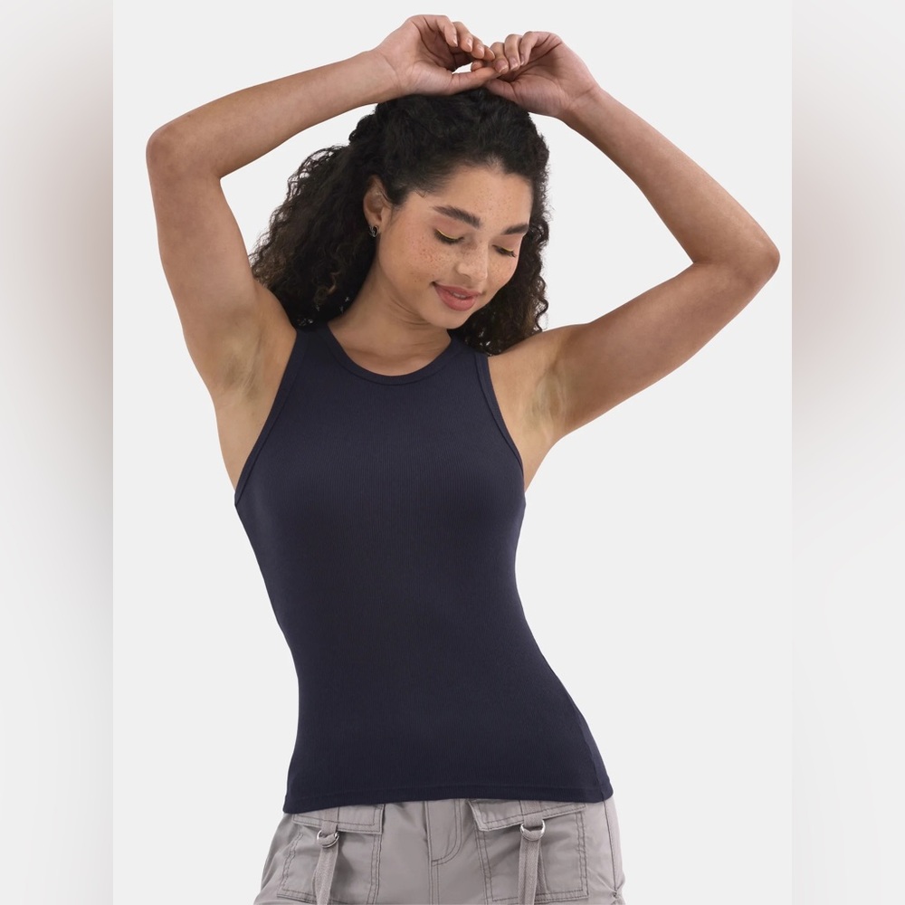 NWT SIZE L THRIVE SOCIETE Women's Black  Sleeveless Muscle Tee